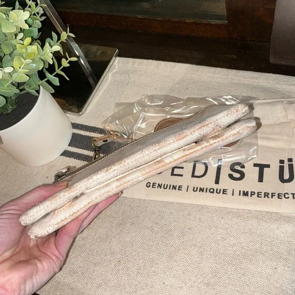 NWT Bed Stu Leather Cadence Wallet Wristlet Crossbody Nectar Lux MSRP $175 - Picture 6 of 16